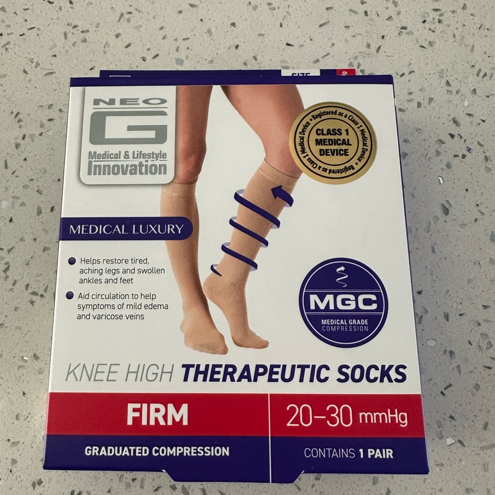 Unisex Beige Knee High Therapeutic Socks